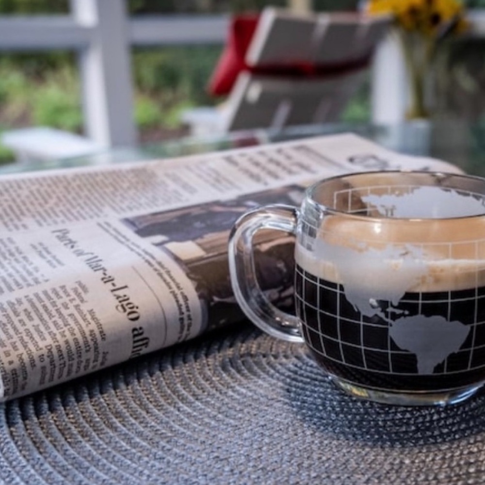 NEW Vintage Glass World Map Mugs